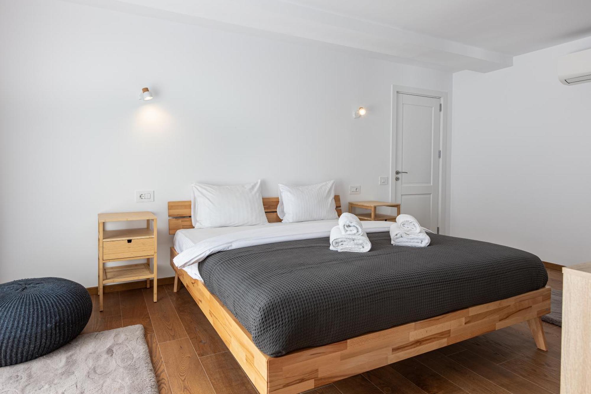 Peak Aparthotel - Old Town - By Cityhost Braszów Zewnętrze zdjęcie