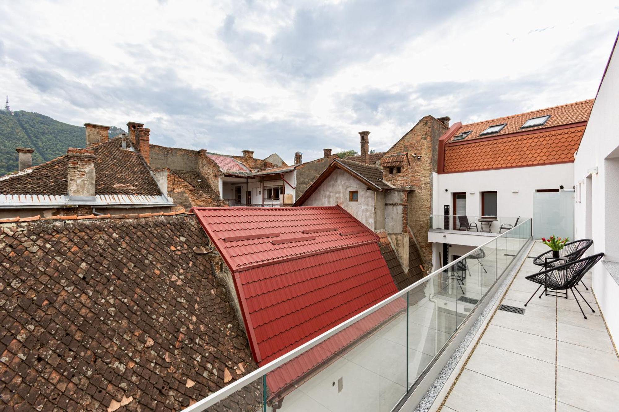 Peak Aparthotel - Old Town - By Cityhost Braszów Zewnętrze zdjęcie